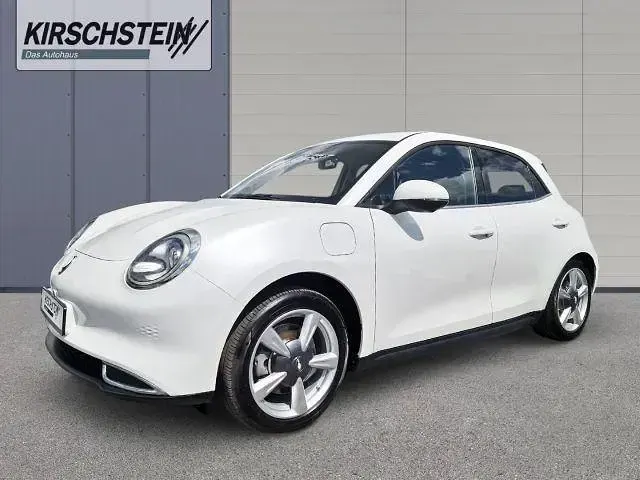 Używany Ora 03 125 kW (171 KM) 2023 Biały Hatchback