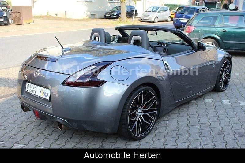 Gebraucht Nissan 370Z Pack 328 PS (241 kW) 2013 Gun metallic (m) Cabrio