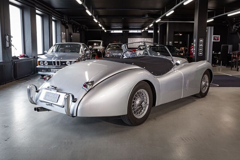 Gebraucht Jaguar XK 209 PS (153 kW) 1952 Silber Cabrio