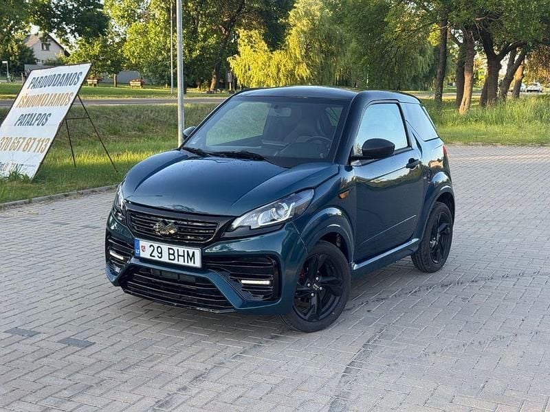 Blau Gebraucht 2024 Ligier JS50 Kleinwagen | 13.700 € (Guter Preis) - Bild 1/4
