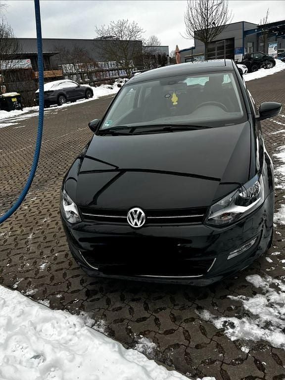 Second-hand VW Polo 90 CP (66 kW) 2012 Negru Hatchback