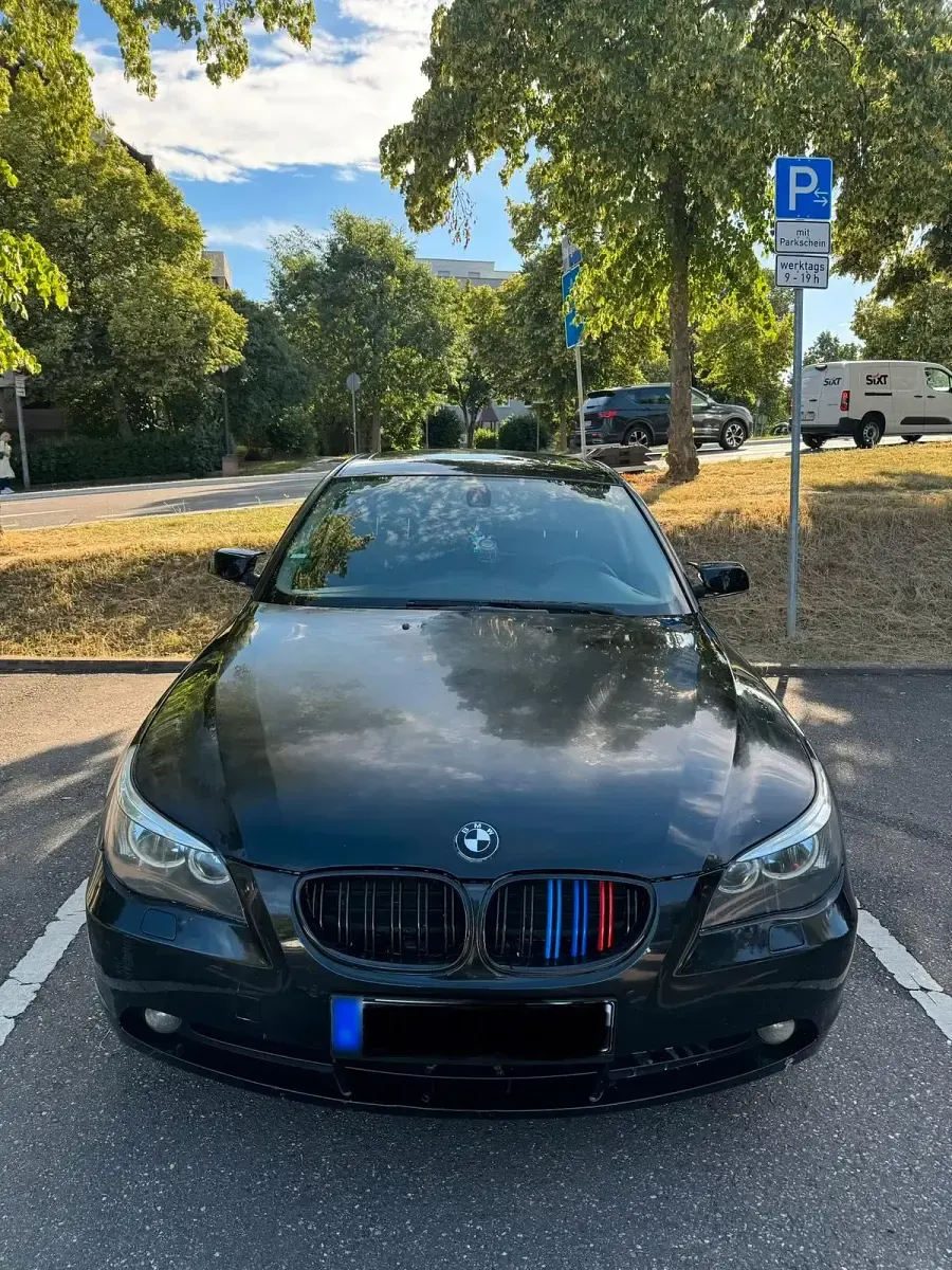 Gebraucht BMW 520 170 PS (125 kW) 2004 Schwarz Limousine