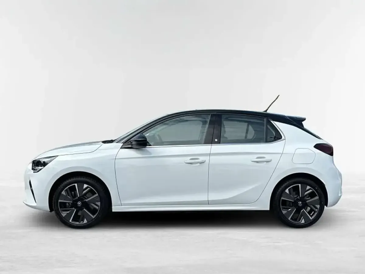 Gebraucht Opel Corsa-e 100 kW (136 PS) 2020 Weiß Kleinwagen
