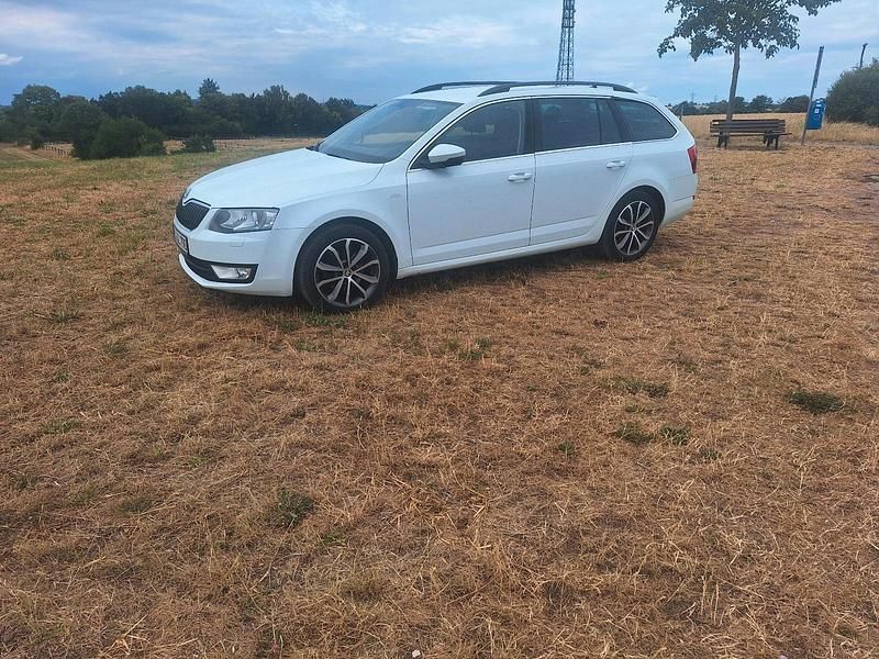 Gebraucht 2016 Skoda Octavia Kombi | 12.000 € (Fairer Preis) - Bild 1/4