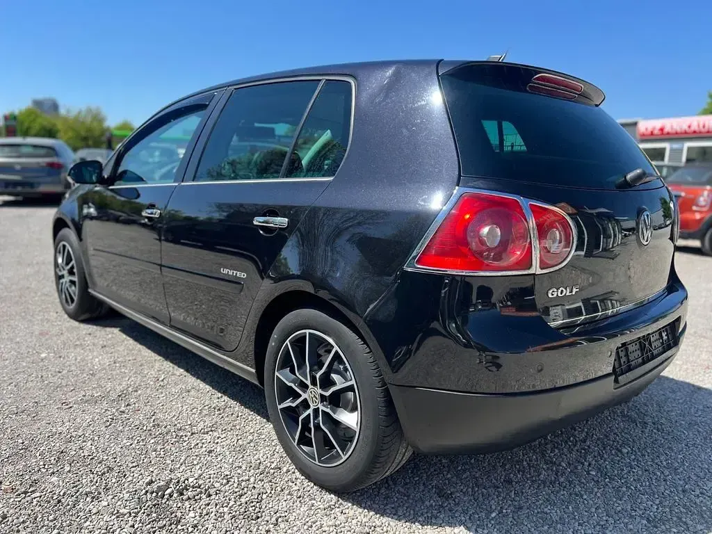 Usata VW Golf VI United 80 CV (58 kW) 2008 Nero Utilitaria