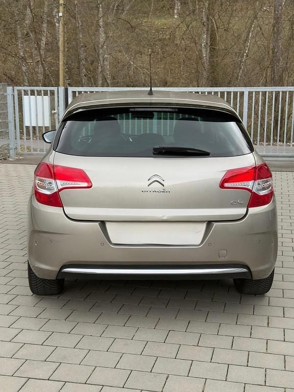 Gebraucht Citroën C4 156 PS (114 kW) 2012 Andere farben Limousine