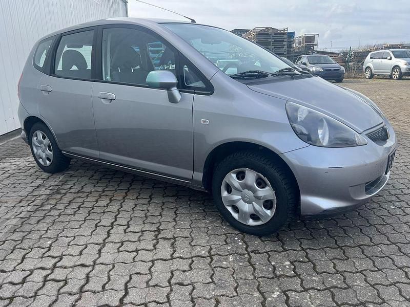 Occasion Honda Jazz Cool 77 ch (56 kW) 2005 Bleue Citadine