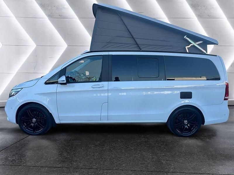 Gebraucht Mercedes V220 239 PS (175 kW) 2020 Weiß Van / Kleinbus