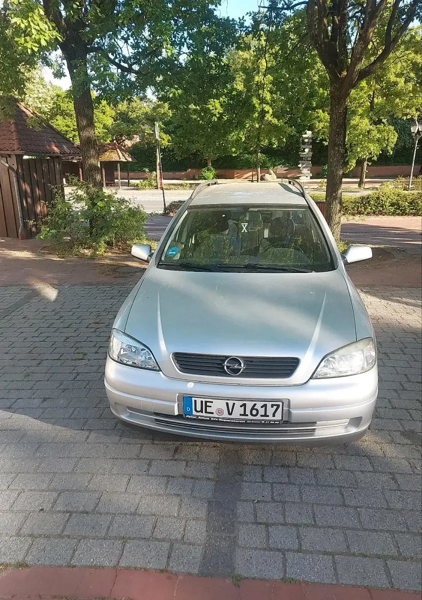 Gebraucht Opel Astra 116 PS (85 kW) 2002 Grau Kombi