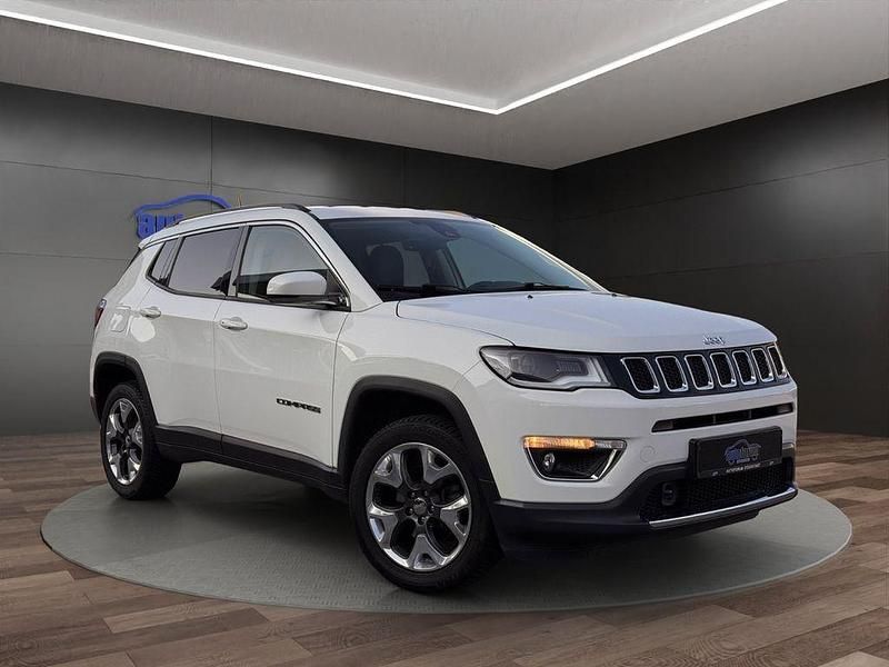 Gebraucht Jeep Compass Limited 170 PS (125 kW) 2018 Weiß SUV
