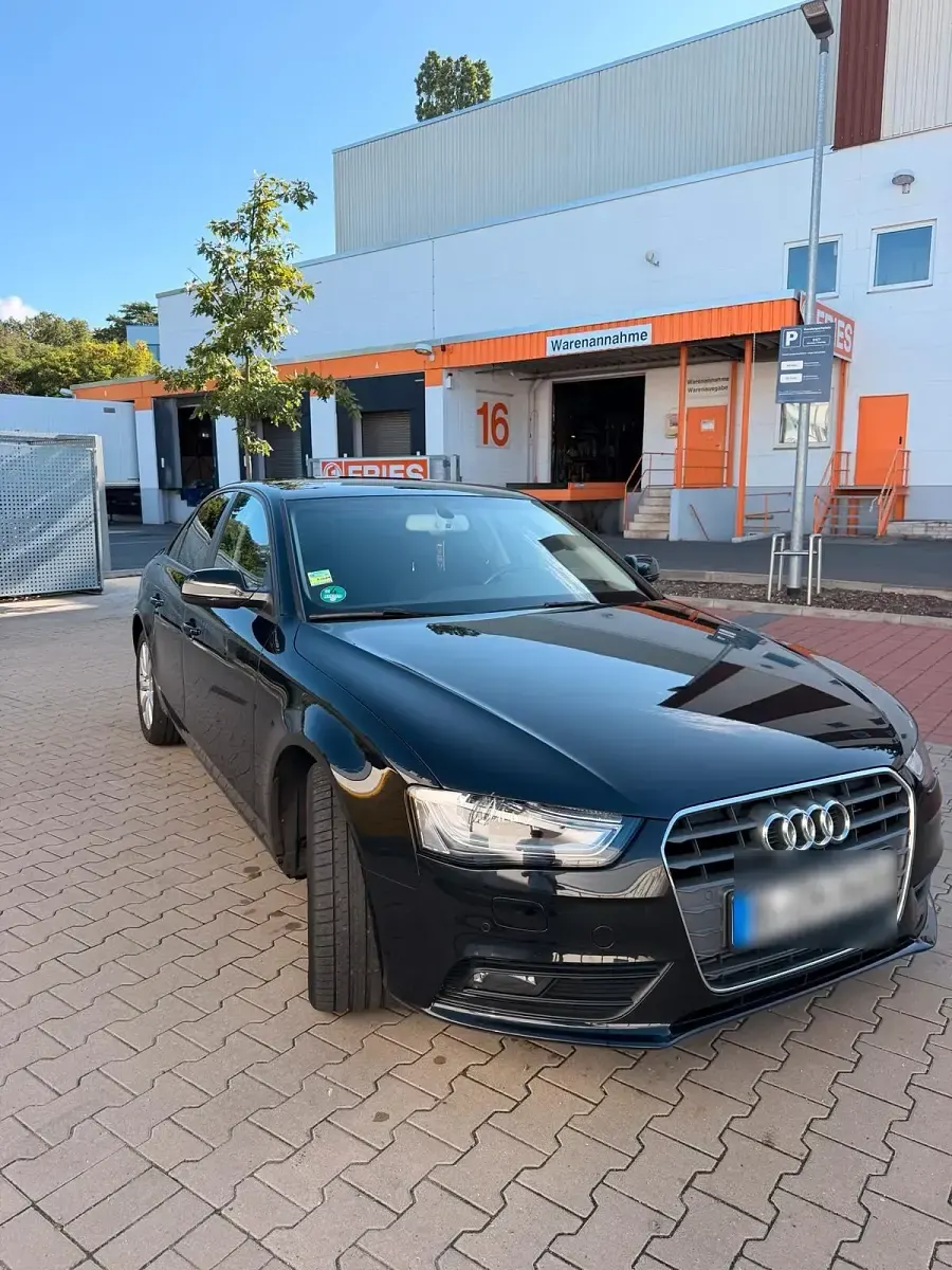 Gebraucht Audi A4 Comfort 204 PS (150 kW) 2012 Schwarz Limousine
