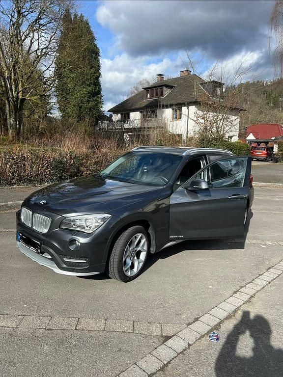 Gebraucht BMW X1 xLine 143 PS (105 kW) 2014 Grau SUV
