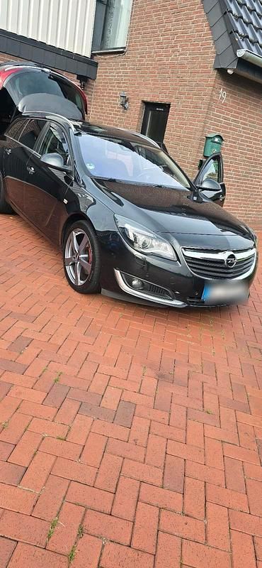 Gebraucht Opel Insignia Edition 195 PS (143 kW) 2015 Schwarz Kombi