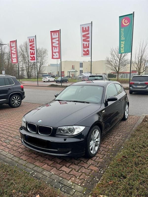 Gebraucht BMW 123 Coupé 204 PS (150 kW) 2007 Schwarz Coupé