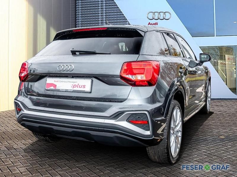 Gebraucht Audi Q2 S-Line 150 PS (110 kW) 2025 Daytonagrau perleffekt SUV