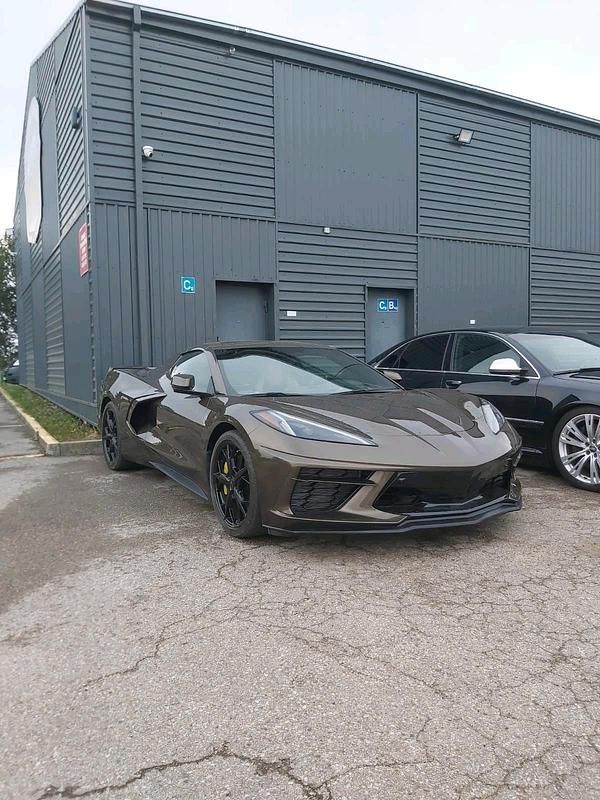 Gebraucht Corvette Stingray 495 PS (364 kW) 2021 Braun Cabrio