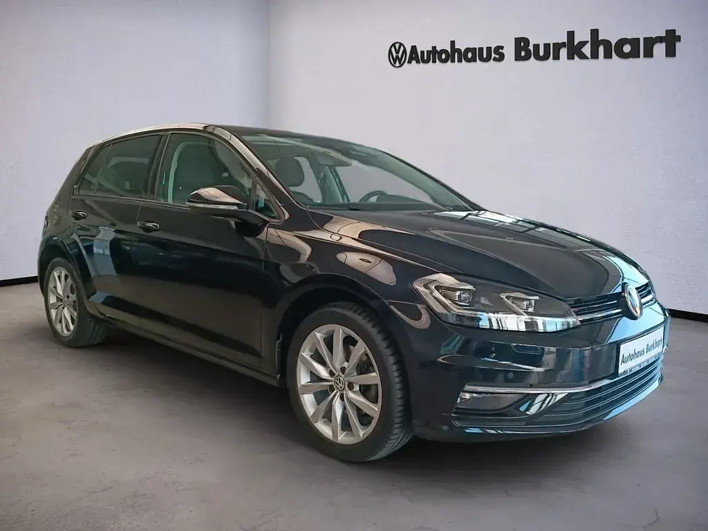Gebraucht VW Golf VII Highline 150 PS (110 kW) 2018 Schwarz Limousine