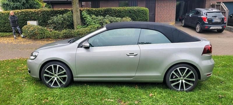 Gebraucht VW Golf Cabriolet 160 PS (117 kW) 2012 Silber Cabrio