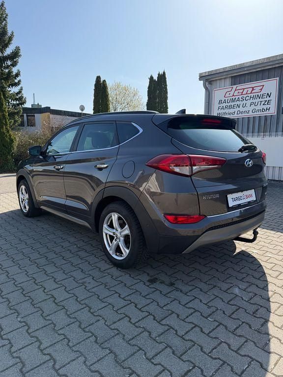 Gebraucht Hyundai Tucson Premium 185 PS (136 kW) 2016 Braun SUV