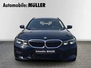 Gebraucht BMW 320 Advantage 190 PS (139 kW) 2021 Schwarz Kombi