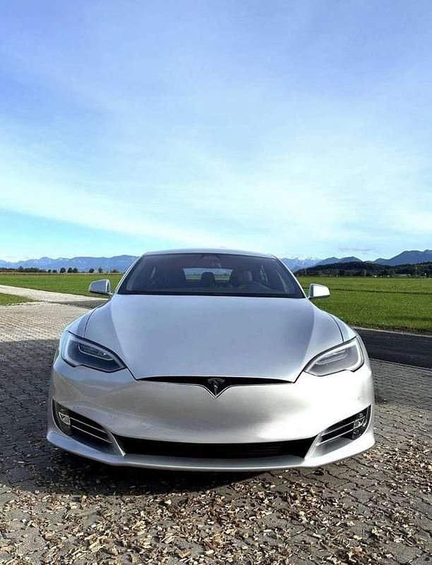 Gebraucht 2017 Tesla Model S Limousine | 42.500 € - Bild 1/4