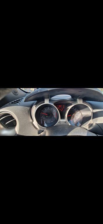 Gebraucht Nissan Juke Tekna 117 PS (86 kW) 2012 Rot SUV