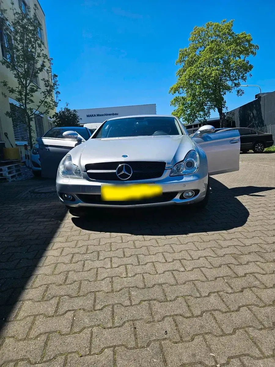 Gebraucht Mercedes CLS350 272 PS (200 kW) 2004 Grau Coupé