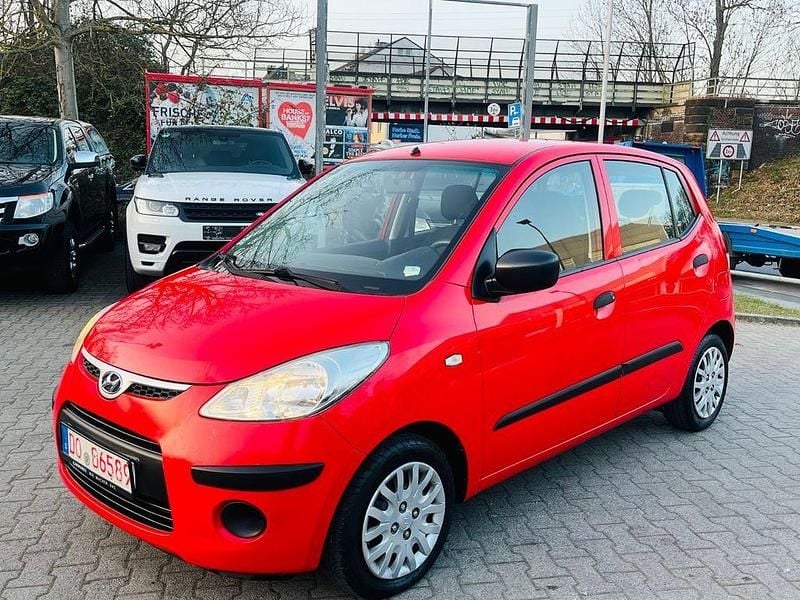 Gebraucht Hyundai i10 Classic 67 PS (49 kW) 2010 Rot Kleinwagen