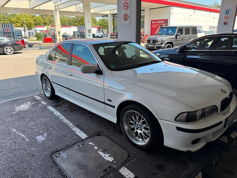 Gebraucht BMW 523 170 PS (125 kW) 1999 Limousine