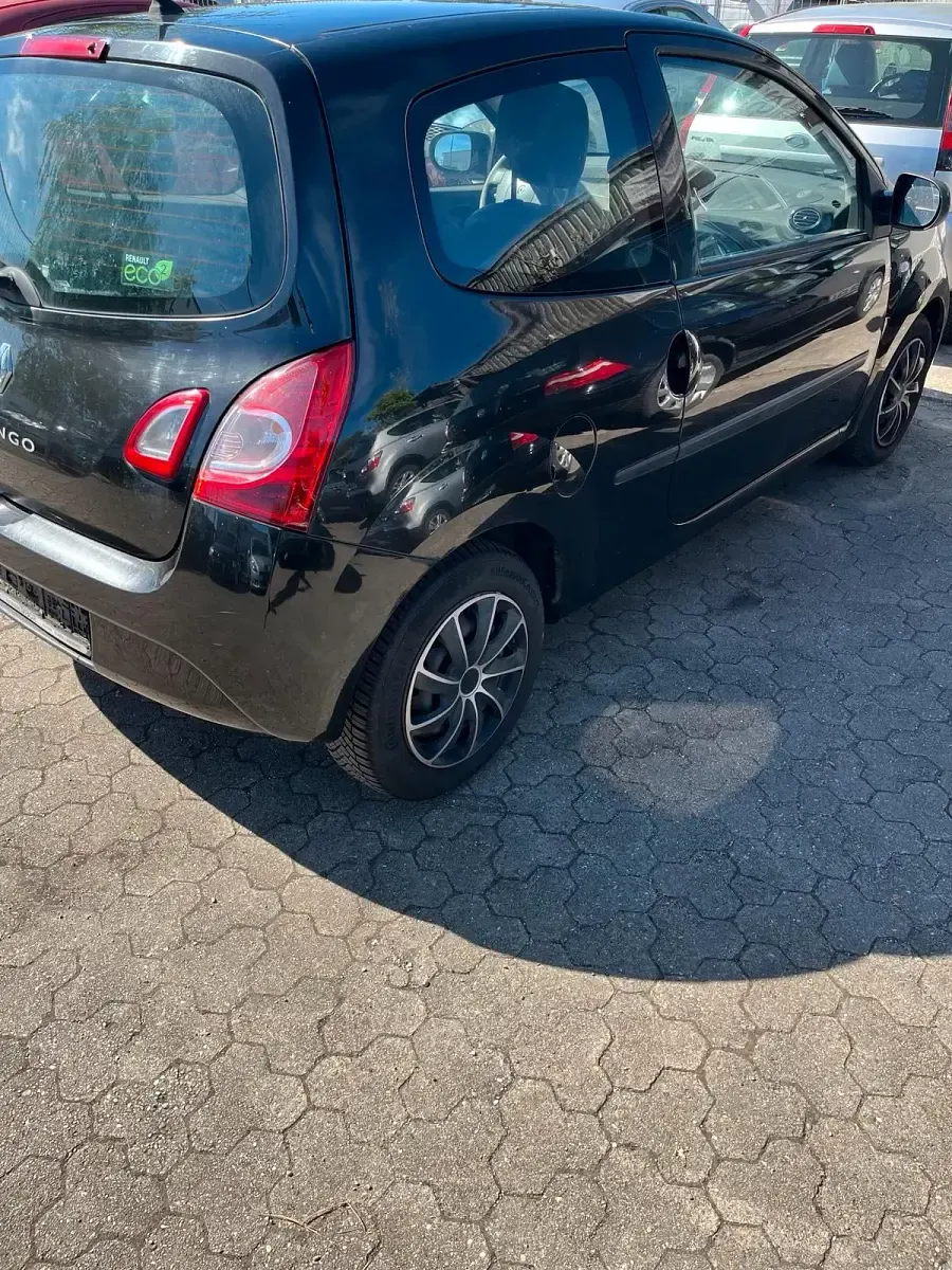 Gebraucht Renault Twingo 75 PS (55 kW) 2014 Schwarz Kleinwagen