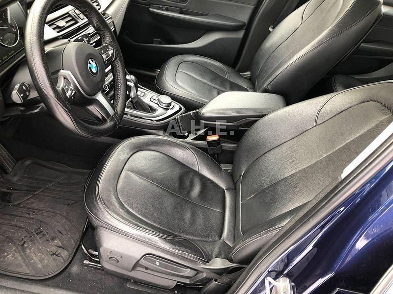 Gebraucht BMW 218 Gran Tourer Luxury Line 150 PS (110 kW) 2015 Blau Van / Kleinbus
