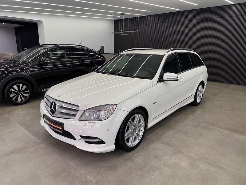 Gebraucht Mercedes C180 AMG 156 PS (114 kW) 2011 Weiß Kombi