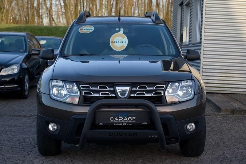 Gebraucht Dacia Duster Lauréate 114 PS (83 kW) 2017 Braun SUV