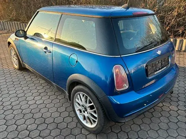 Gebraucht Mini Cooper 90 PS (66 kW) 2006 Blau Kleinwagen