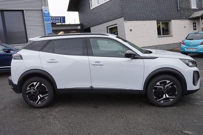 Gebraucht Peugeot 2008 Allure 136 PS (100 kW) 2025 Weiß SUV