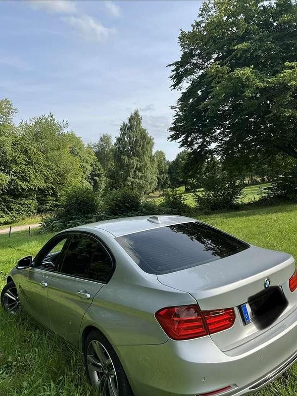 Gebraucht BMW 328 245 PS (180 kW) 2014 Grau Limousine