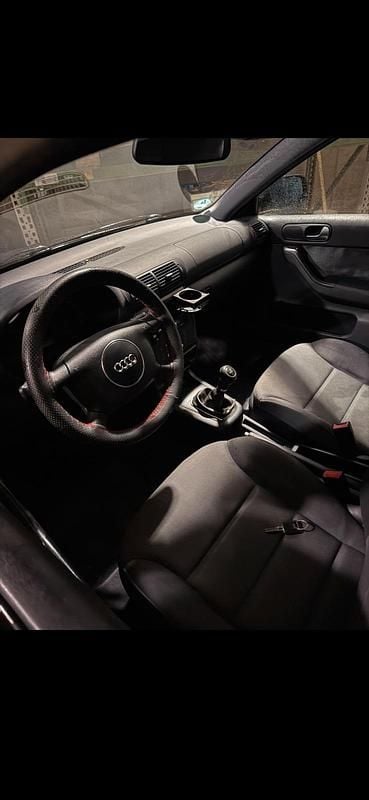 Usata Audi A3 2003 Blu Utilitaria