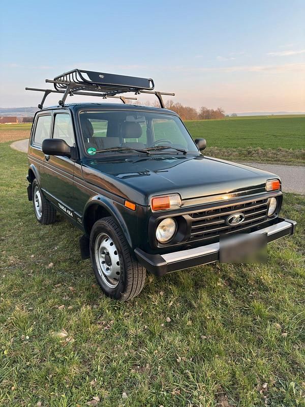 Gebraucht Lada Taiga 83 PS (61 kW) 2018 SUV