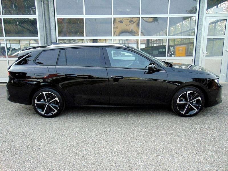 Gebraucht Opel Astra Elegance 110 PS (80 kW) 2023 Schwarz Kombi