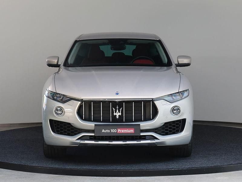 Gebraucht Maserati Levante 430 PS (316 kW) 2017 Beige SUV