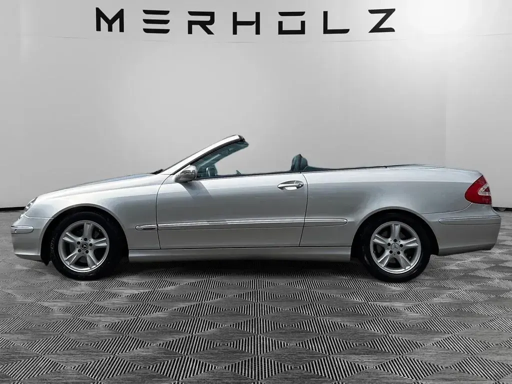 Gebraucht Mercedes CLK200 163 PS (119 kW) 2005 Brillantsilber Cabrio
