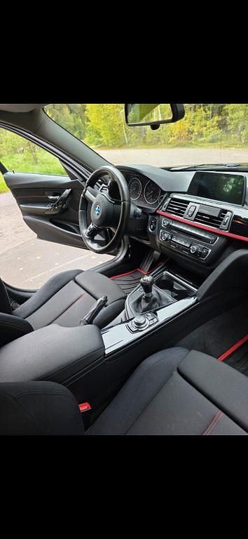 Schwarz Gebraucht 2014 BMW 316 M Sport Kombi | 7.900 € (Guter Preis) - Bild 1/4