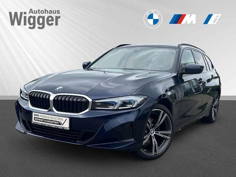 Blau Gebraucht 2023 BMW 320 Sport Line Kombi | 38.400 € (Teuer) - Bild 1/4