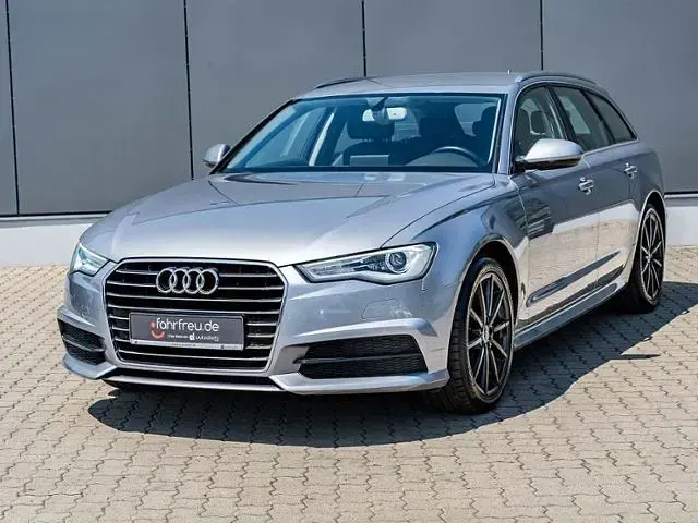 Gebraucht Audi A6 Design 218 PS (160 kW) 2016 Grau Kombi