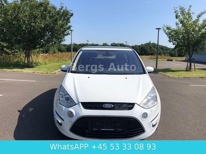 Gebraucht Ford S-MAX Titanium 163 PS (119 kW) 2012 Weiß Van / Kleinbus
