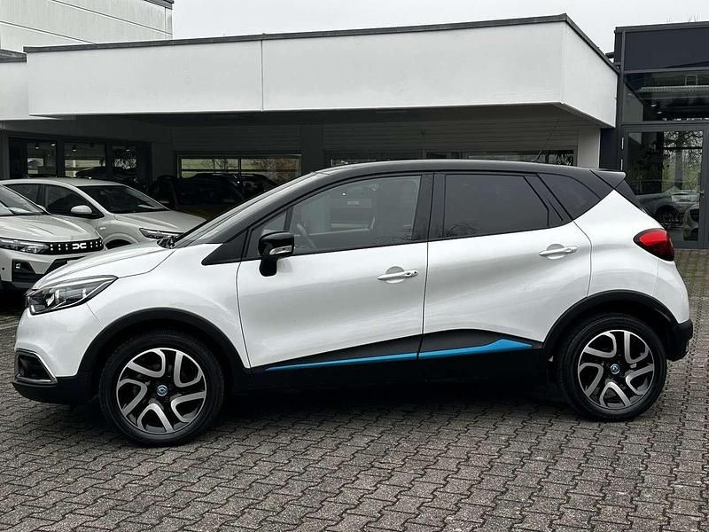 Gebraucht Renault Captur Crossborder 118 PS (86 kW) 2016 Zweifarbig: perlmuttweiß und SUV