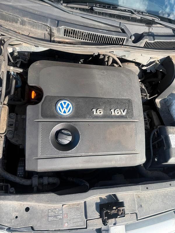 Gebraucht VW Bora 105 PS (77 kW) 2002 Silber Kombi