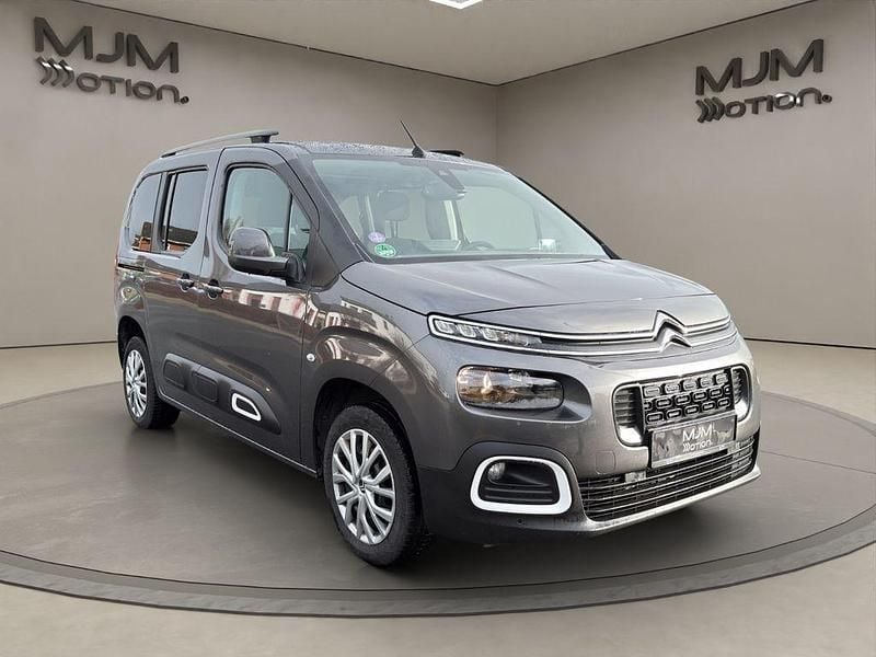 Gebraucht Citroën Berlingo 131 PS (96 kW) 2020 Grau Van / Kleinbus