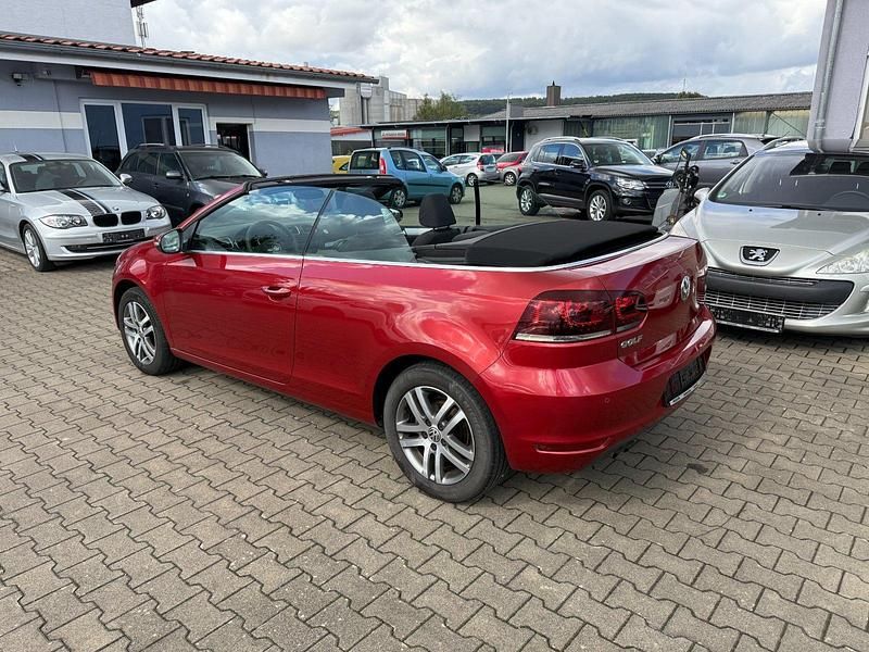 Gebraucht VW Golf Cabriolet Basis 122 PS (89 kW) 2012 Weinrot Cabrio