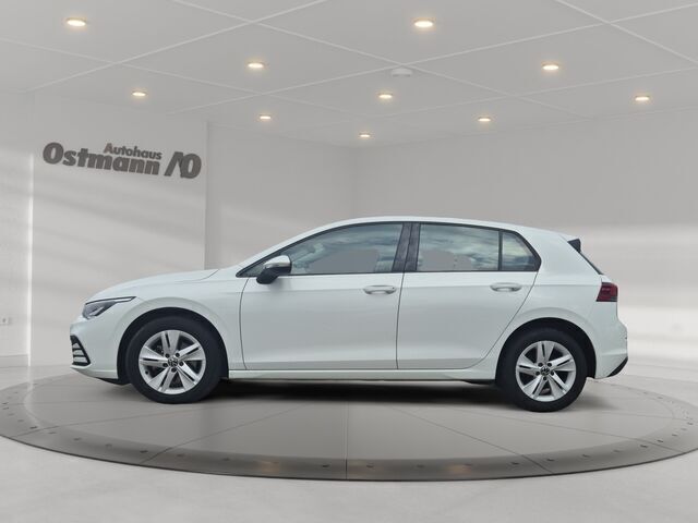 Gebraucht VW Golf VII Life 150 PS (110 kW) 2020 Weiß